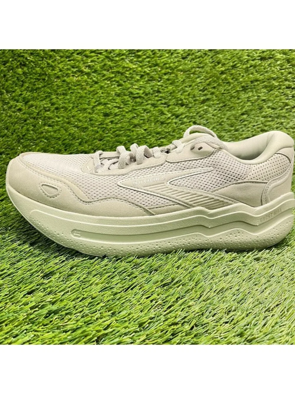 Brooks Ghost Max SE Mens Size 10.5 Stone Gray Athletic Running Shoes Sneakers